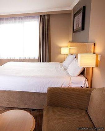 Hotel Village 4*