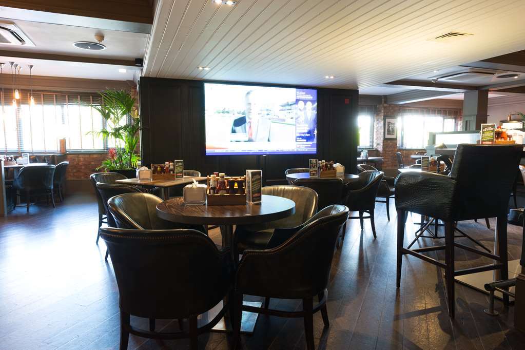 Village Hotel 4*